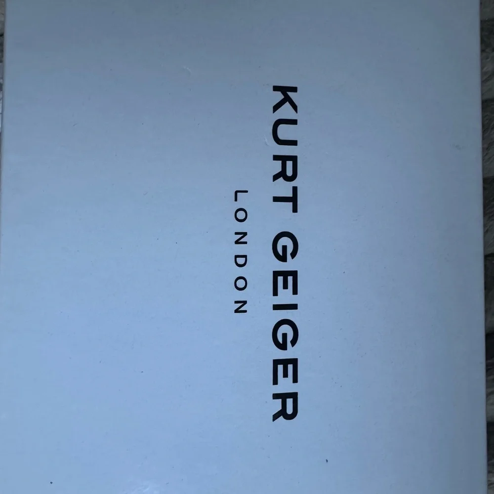 Kurt Geiger Heels w/box and dust bag - Picture 2 of 6